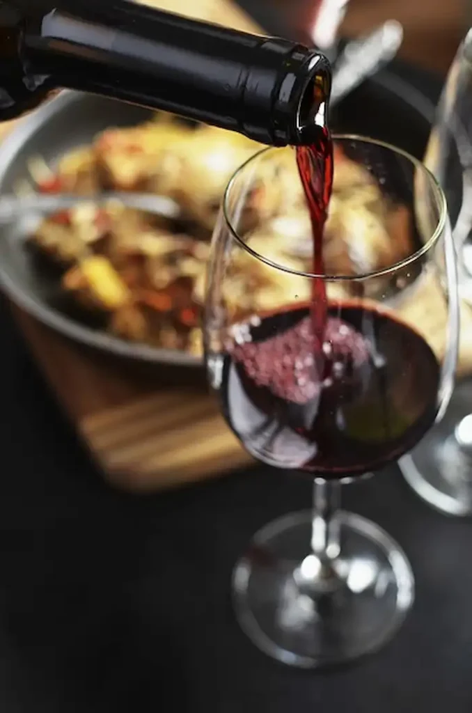 Qué es el Vino Tinto Borgoña semiseco