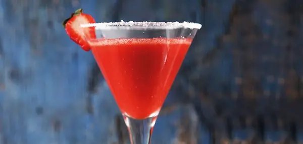 3. Daiquiri de Fresa El cóctel frutal y refrescante