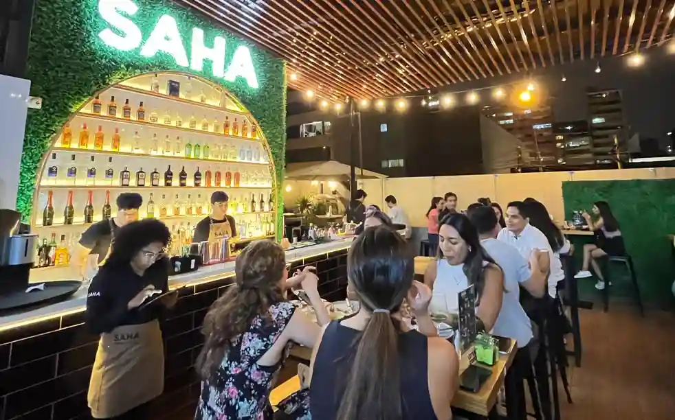 SAHA Terraza Cocktail Bar