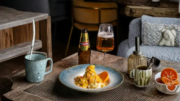 La relación entre bebidas peruanas, turismo y experiencia gastronómica